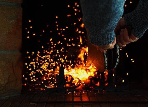 Best Fireplace Accessories & Tools for Design and Functionality