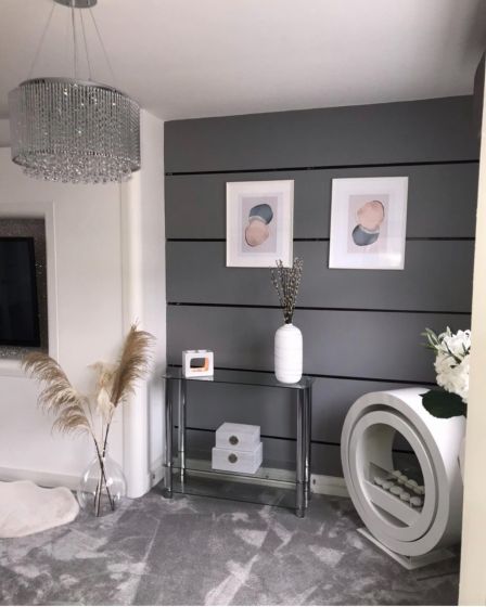 Globus White