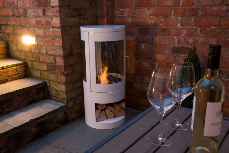 Outdoor bioethanol fireplace