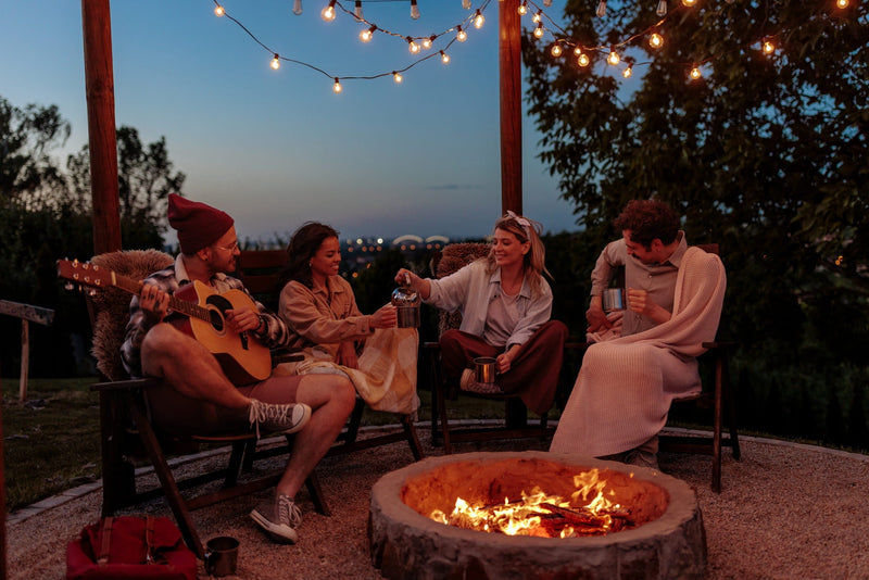 Outdoor fireplace