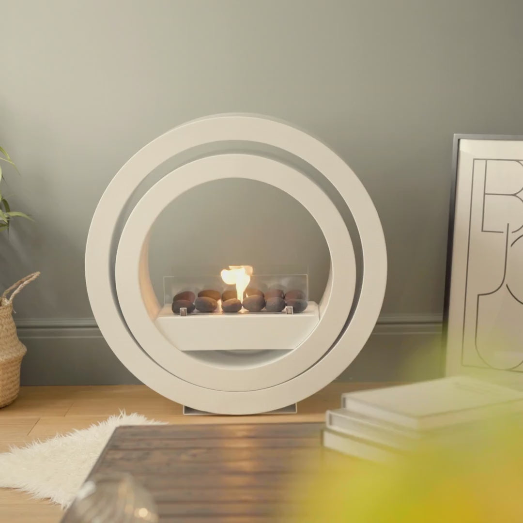 Globus White