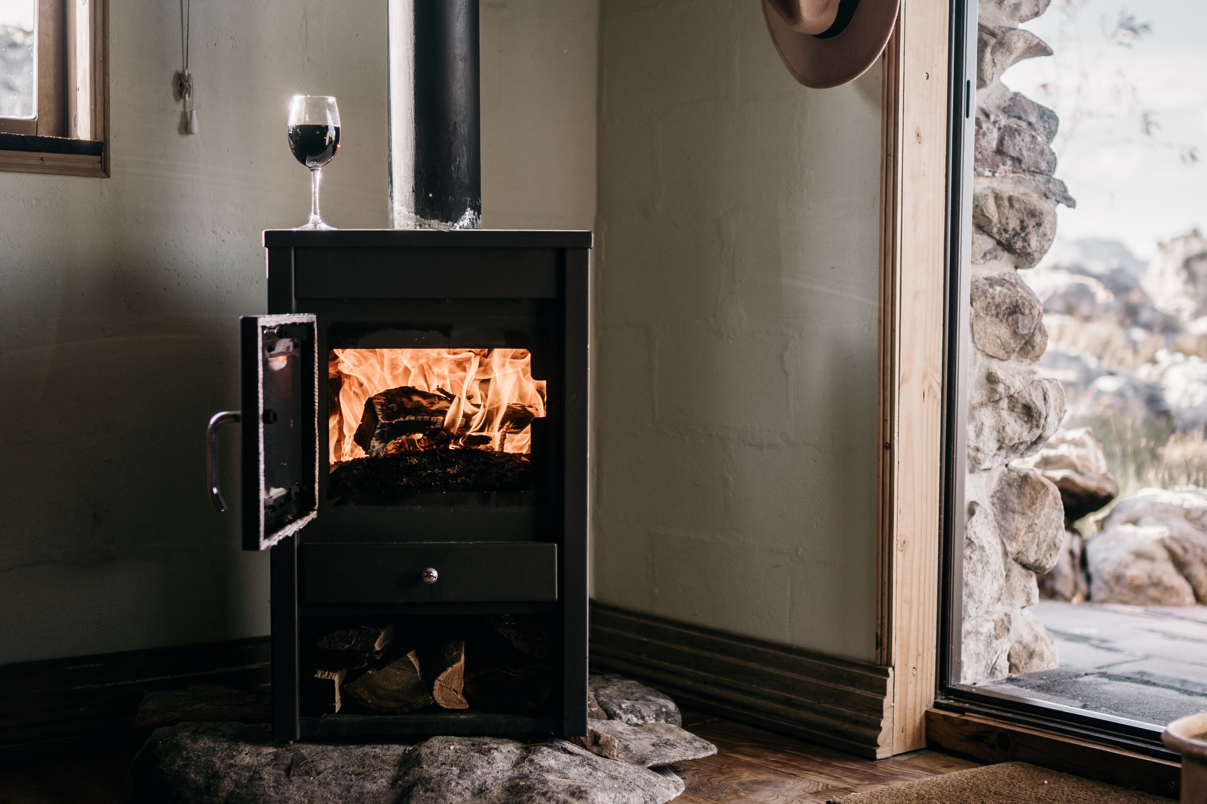 Log Burner Safety: Preventing Accidents With Expert Tips