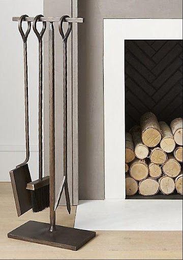 Metallic fireplace stand